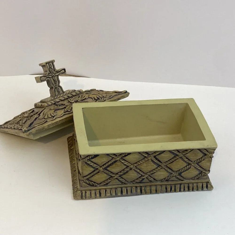 Mark Stevens Designs Renaissance Cross Collection promise keeper Small Box